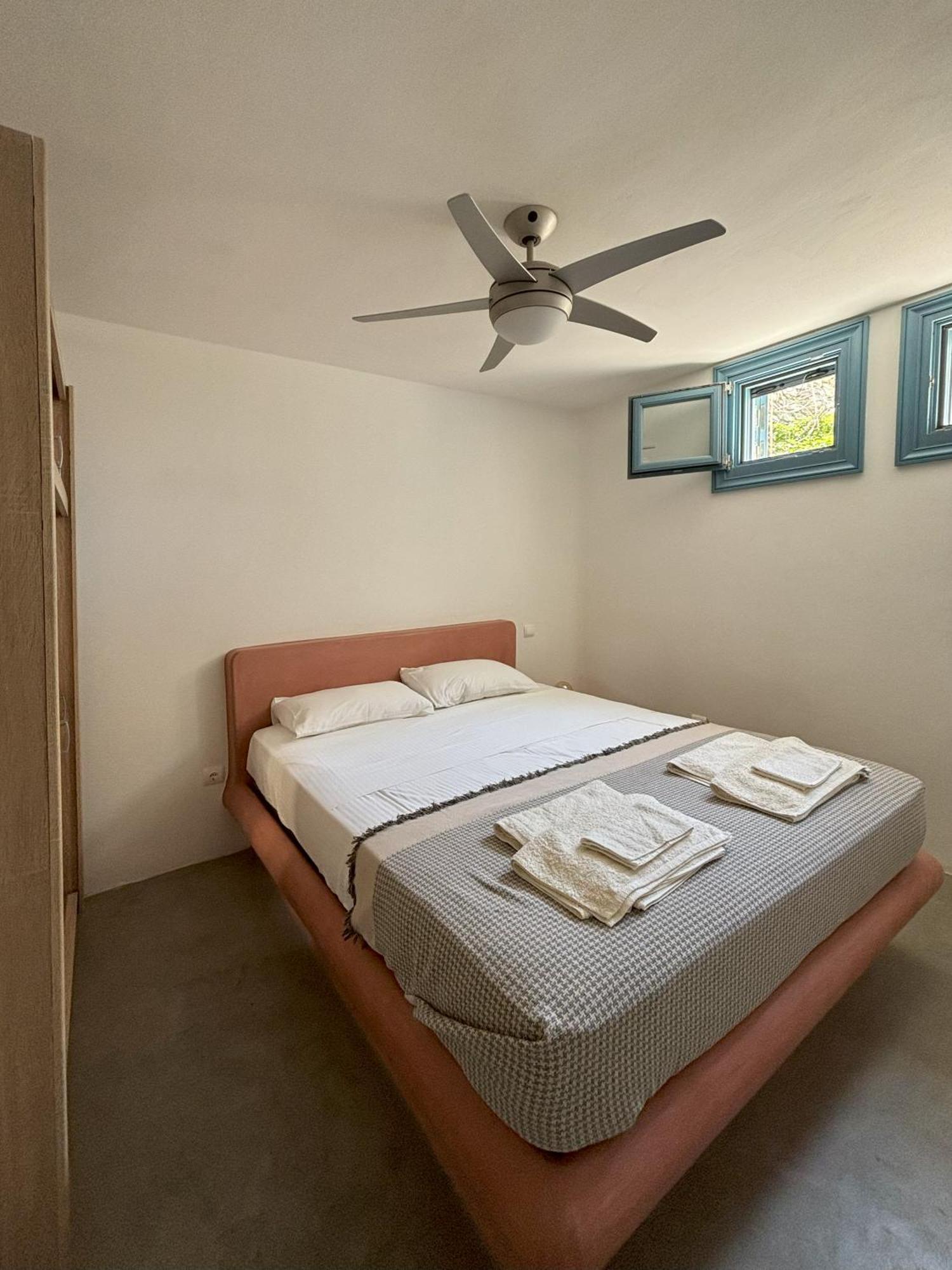 Almyra Red Villa Kíthnos Eksteriør billede